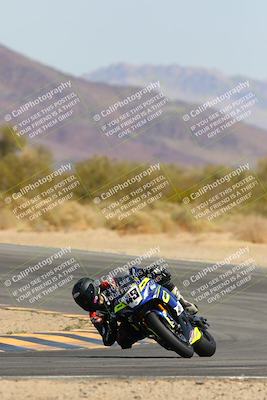 media/Mar-21-2025-CVMA Friday Practice (Fri) [[30cd4fe323]]/3-Racer 2/Session 4 (Turn 10)/